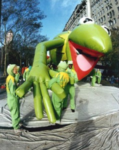Kermit and Sesame in Macy’s Parade 2010
