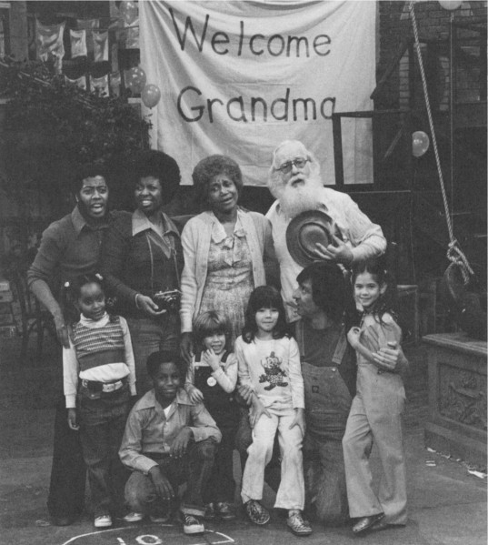 537px-Welcome_Grandma
