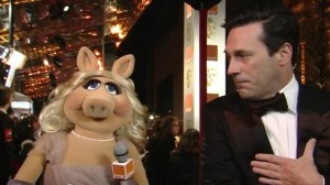 Watch Miss Piggy on the Red Carpet at the BAFTA Awards