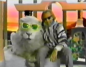 JHH Jim and the lion got cool shades