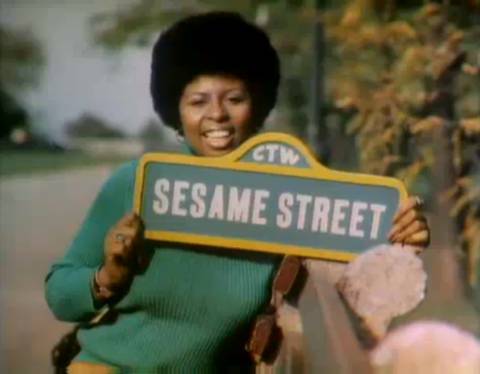 Susan Sesame Street sign