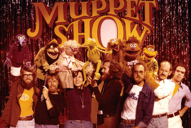 Unboxing! Episode 10 – The Muppet Show Sign