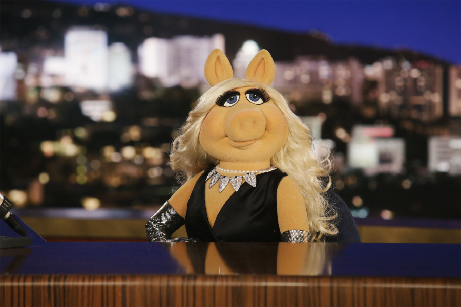 Promos & Photos for The Muppets Episode 5 – “Walk the Swine”