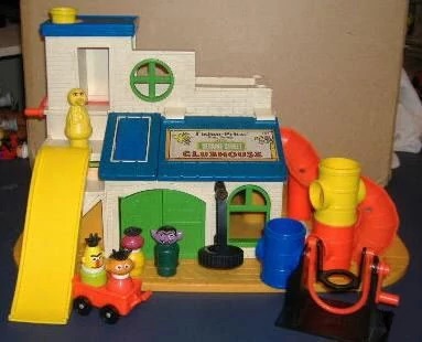 Cool Muppet Things I Never Owned: The Sesame Street Clubhouse Playset