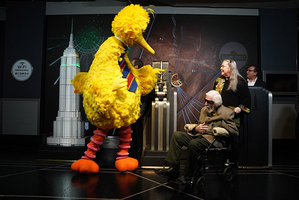 Empire State Building to Go Green and Yellow for Sesame Street