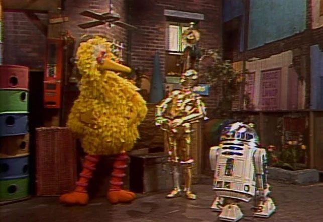 Sesame Rewind: C-3PO and R2-D2 Land on Sesame Street