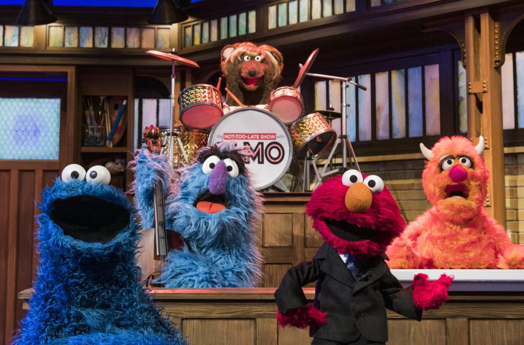 REVIEW: The Not-Too-Late Show with Elmo
