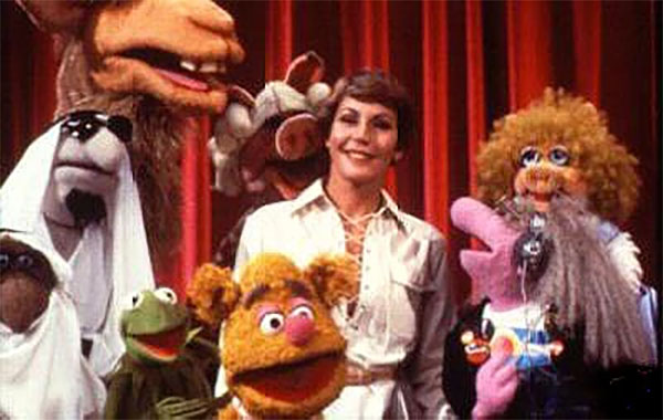 RIP Muppet Show Guest Star Helen Reddy