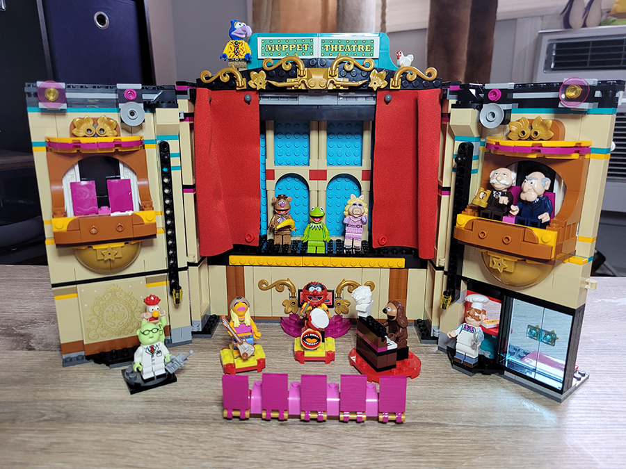 Unexpected Muppet Merch: LEGO Friends Andrea’s Theater School