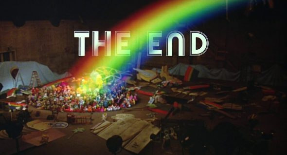 Screenshot from 'The Muppet Movie': The words "THE END" appear in front of a rainbow.