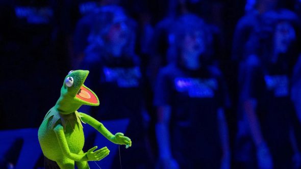 Kermit the Frog singing at the University of Maryland.